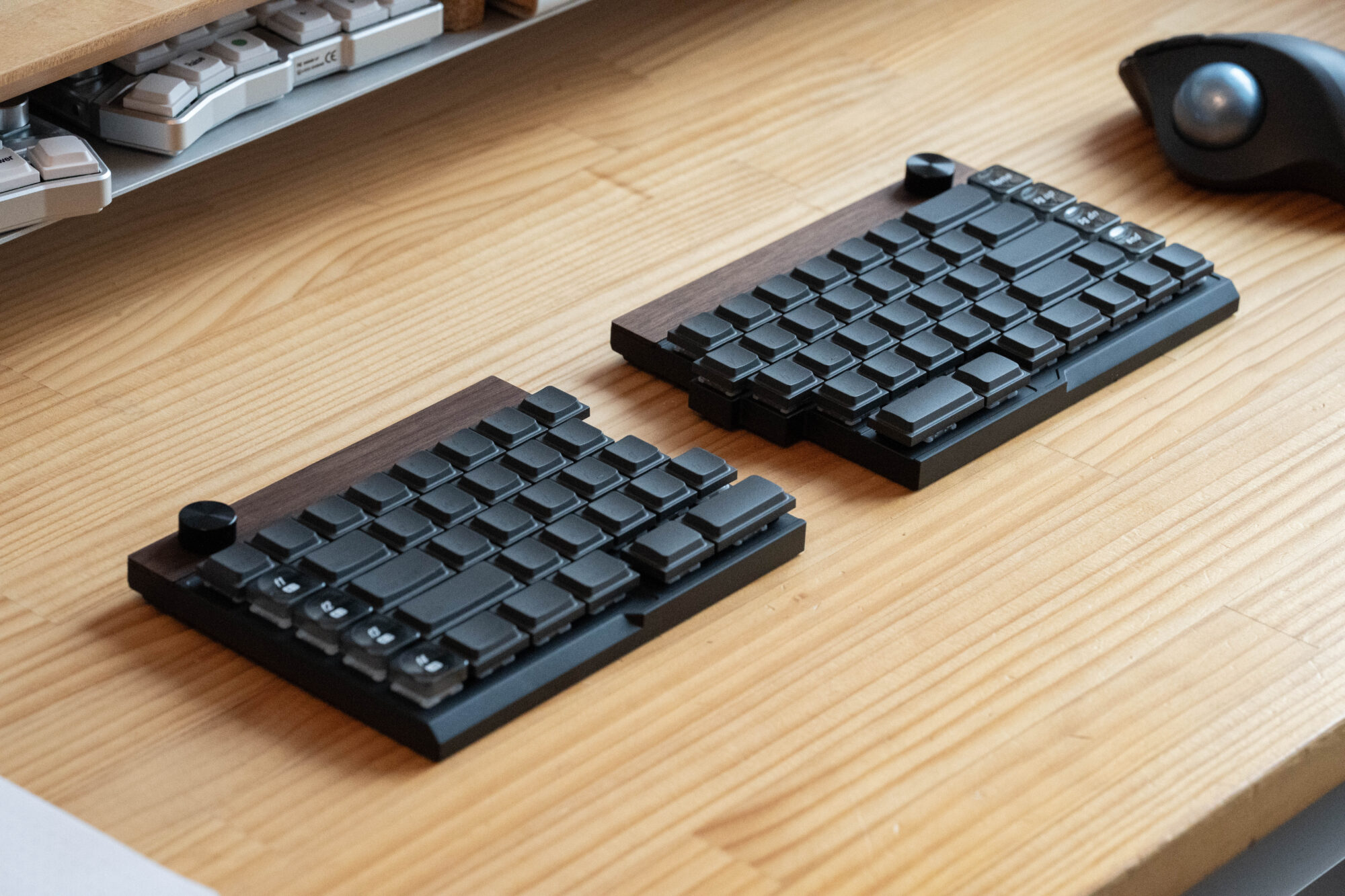 これを待ってた！75%配列の『Jiffy75』が完全無線分割キーボード導入の
